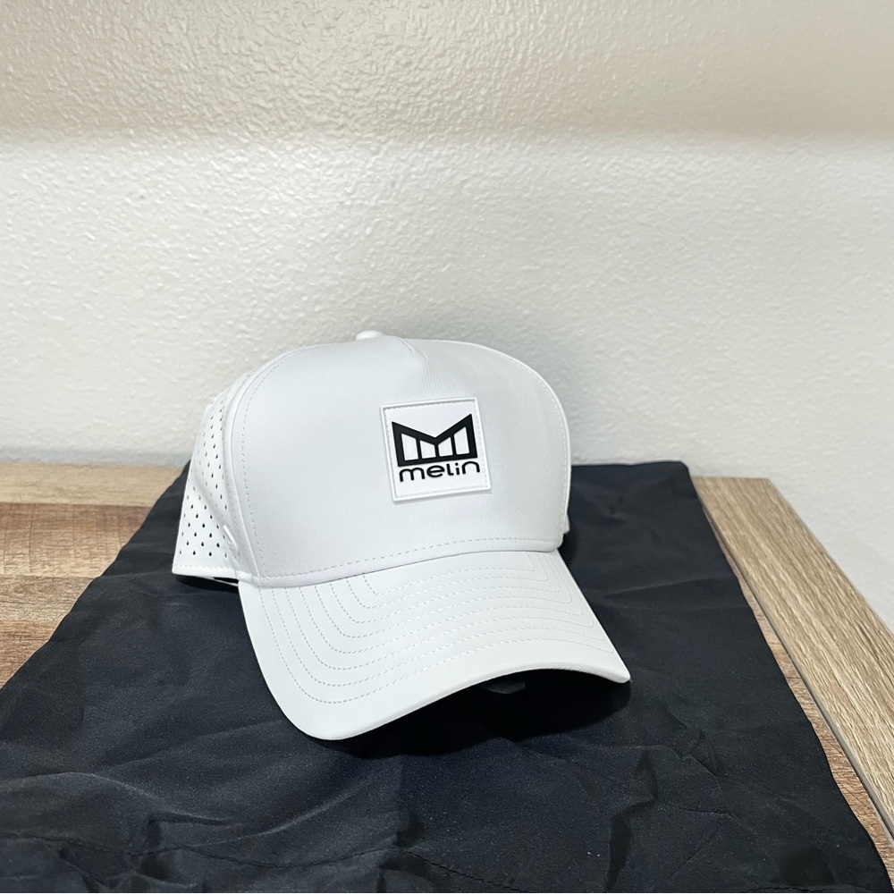 MELIN ODYSEA STACKED HYDRO
Performance Snapback Hat Classic - Picture 7 of 7